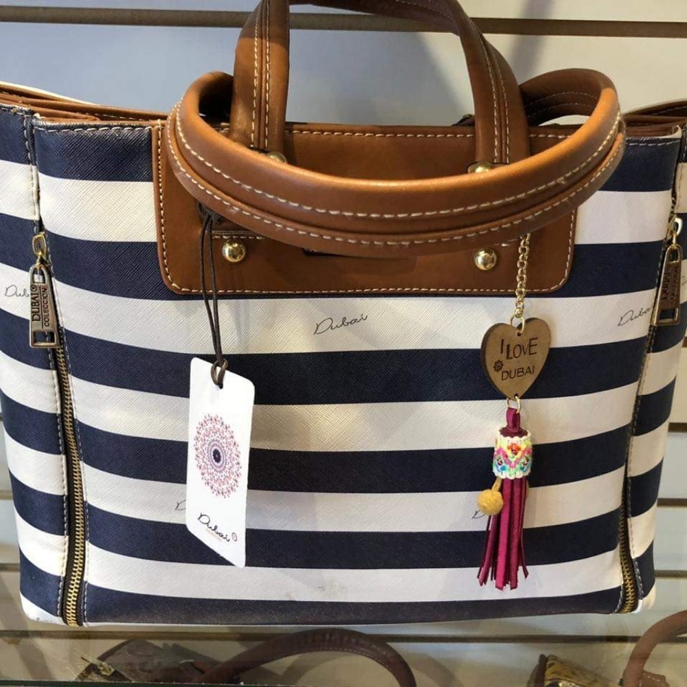 Purses - Picture 2 of 2
